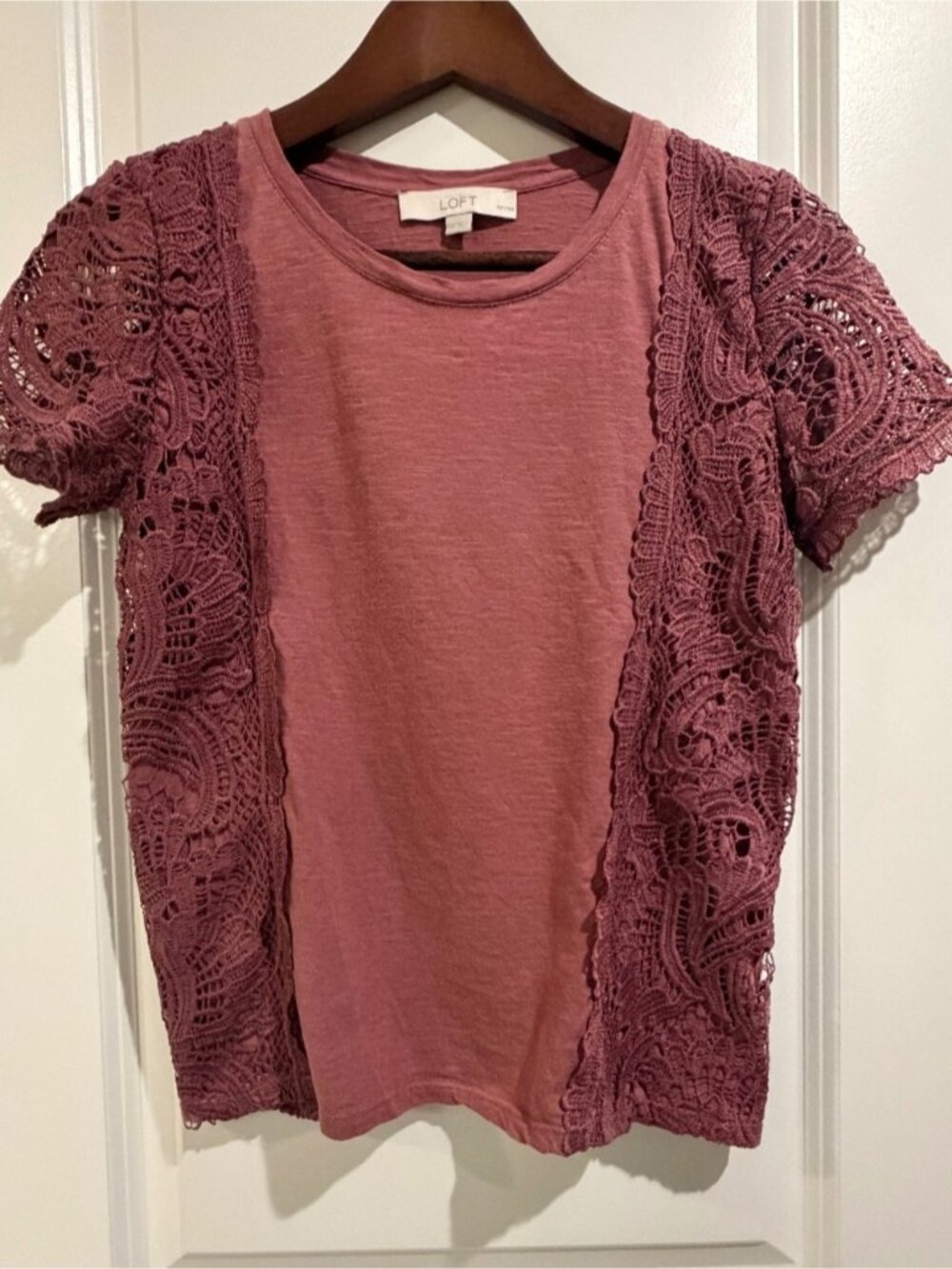 Mauve Pink Lace Accent Short Sleeve Tee Top
